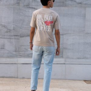 Camiseta Coffee First Oversize: imagen 8