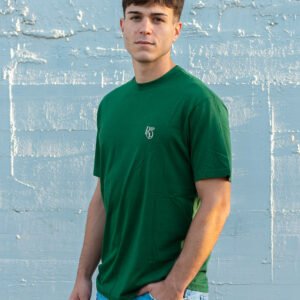 Camiseta verde Rising Dreams Essence Regular Fit con logo bordado en el pecho