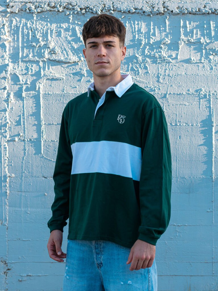 Polo Rising Dreams Heritage Oversize verde con símbolo bordado